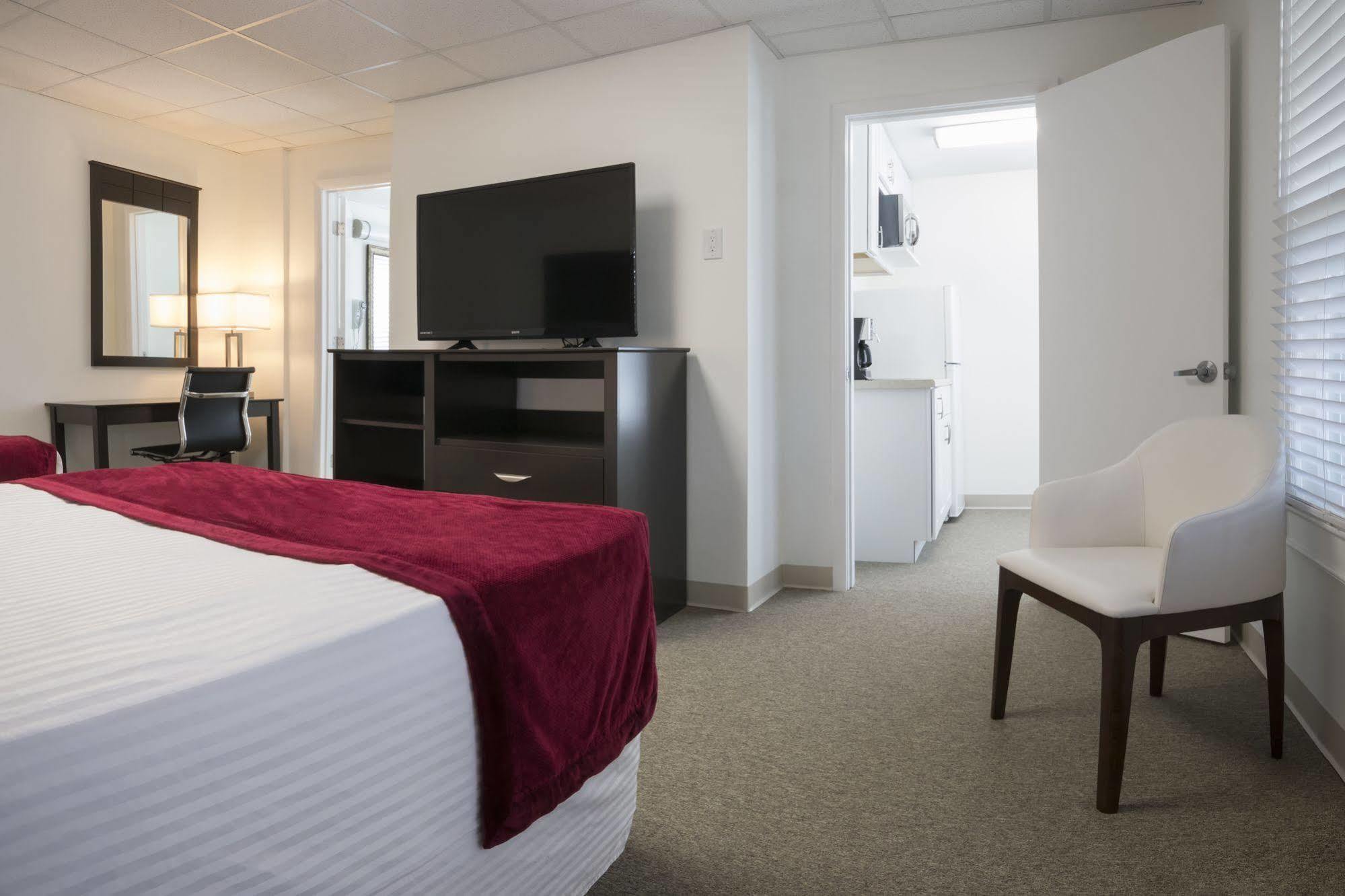 אושן סיטי The Wellington Hotel & Suites Oceanblock מראה חיצוני תמונה